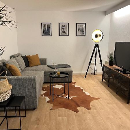 Modernes Haus Fuer 7 Gaeste 90M2 Tv Netflix Wlan Momlingen Bagian luar foto