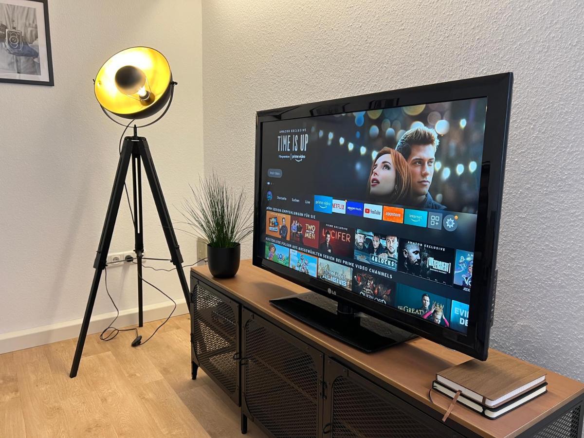 Modernes Haus Fuer 7 Gaeste 90M2 Tv Netflix Wlan Momlingen Bagian luar foto